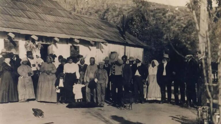 Yuhaaviatam Community